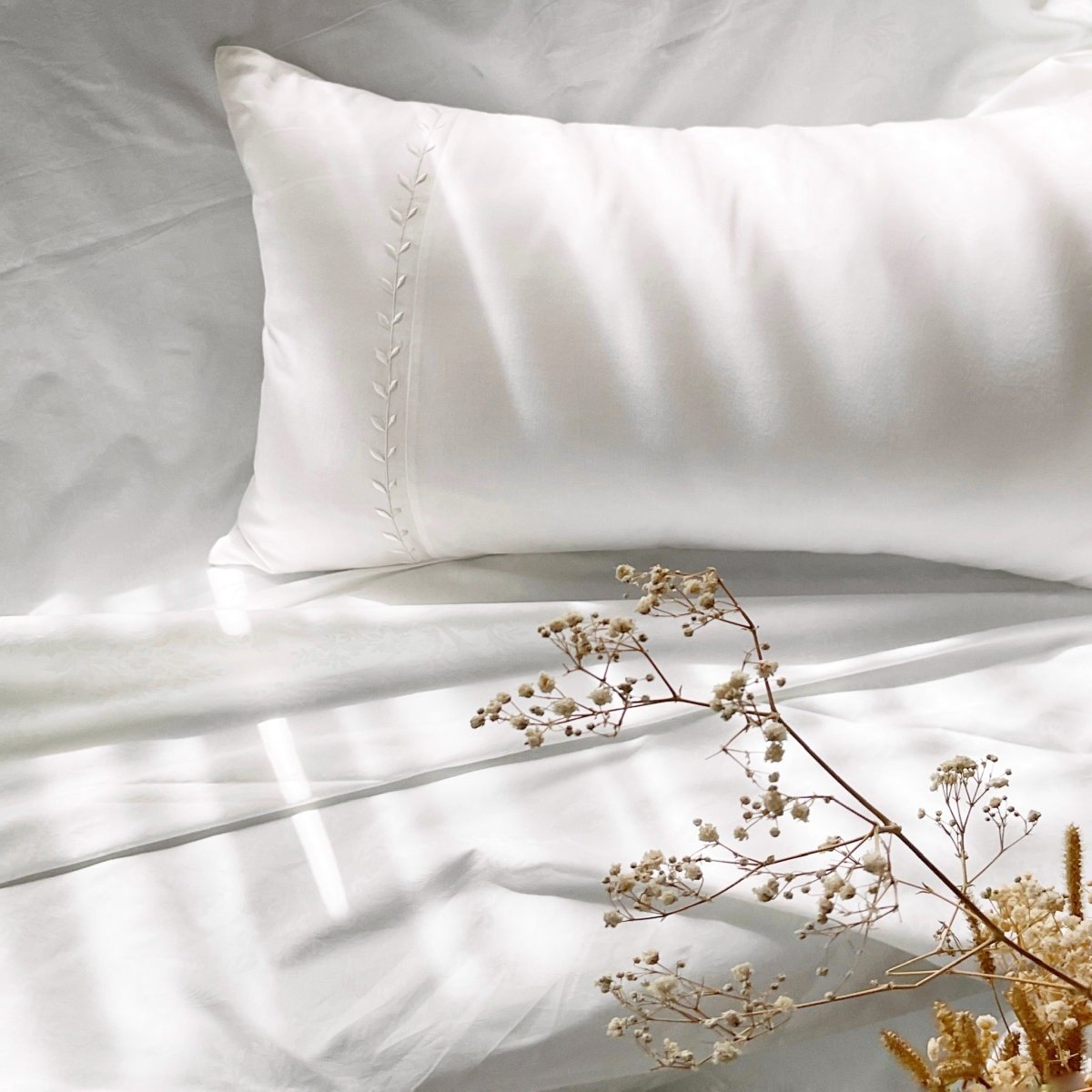 Aphrodite - White Jacquard Bedsheet - Available for Twin, Queen, King, and Super King Sized Bed - Studio Covers