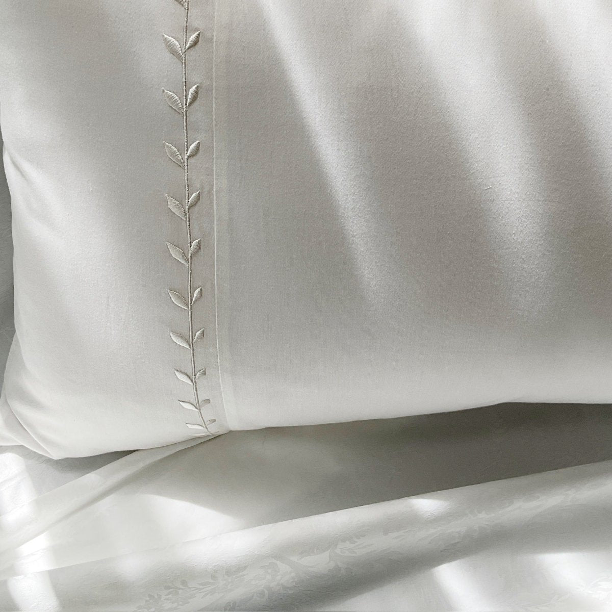 Aphrodite - White Jacquard Bedsheet - Available for Twin, Queen, King, and Super King Sized Bed - Studio Covers