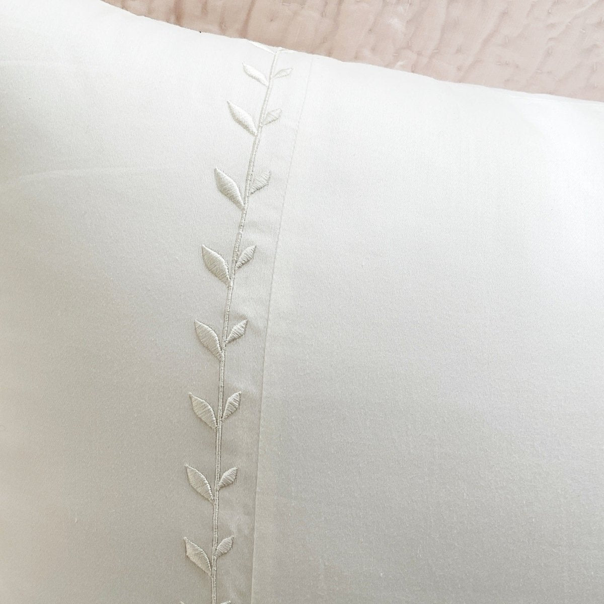 Aphrodite - White Jacquard Bedsheet - Available for Twin, Queen, King, and Super King Sized Bed - Studio Covers