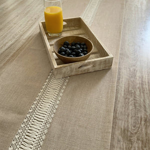 Breeze Table Runner - Studio Covers