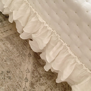 Emilia - An Enchanting Ruffled Bedspread - Comes with Two Pillowcases - Studio Covers