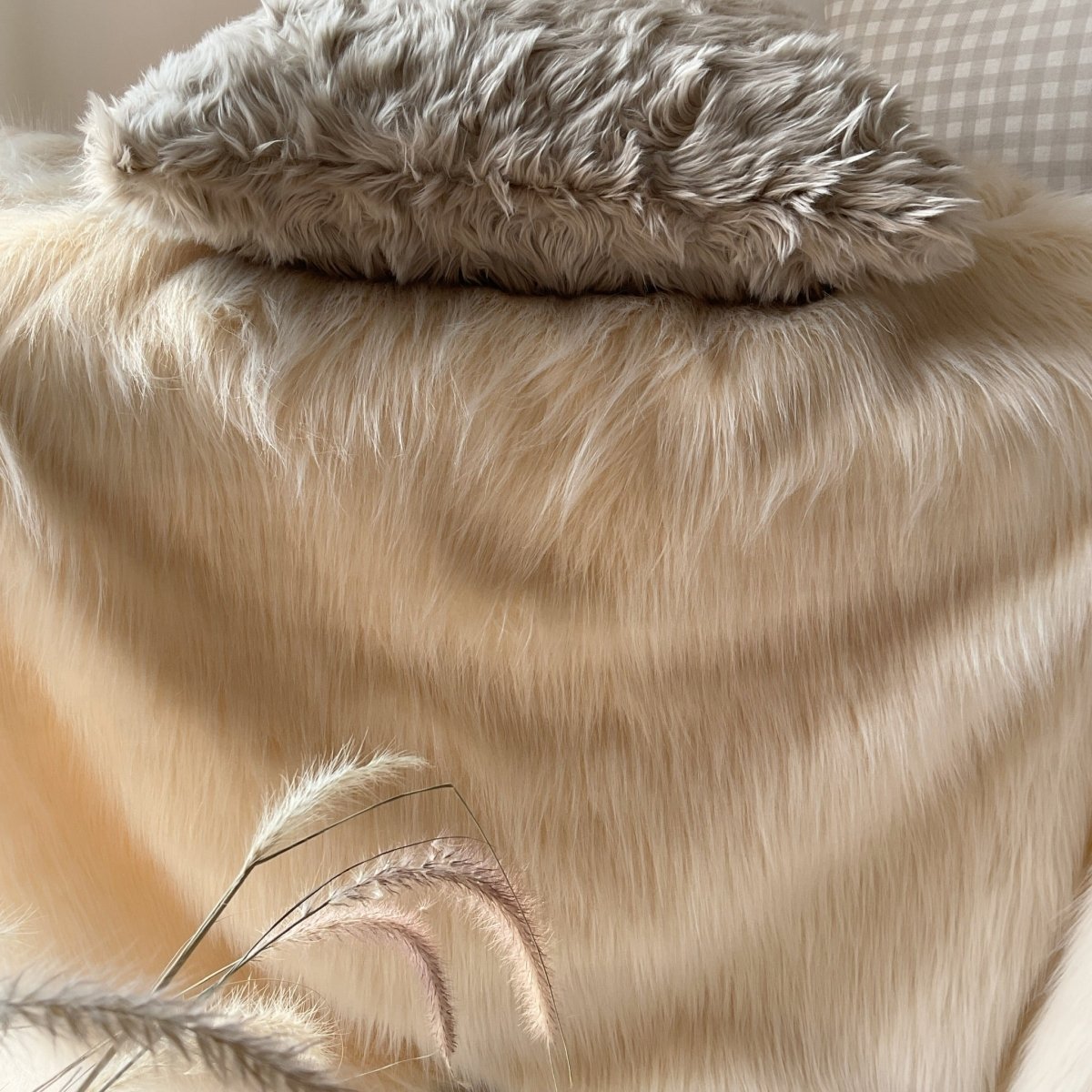 Fur with Love in Champagne - Studio Covers