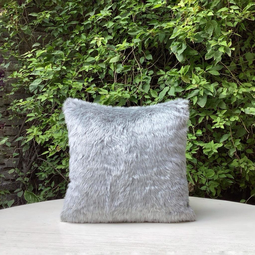 Fur With Love In Silver - Studio Covers